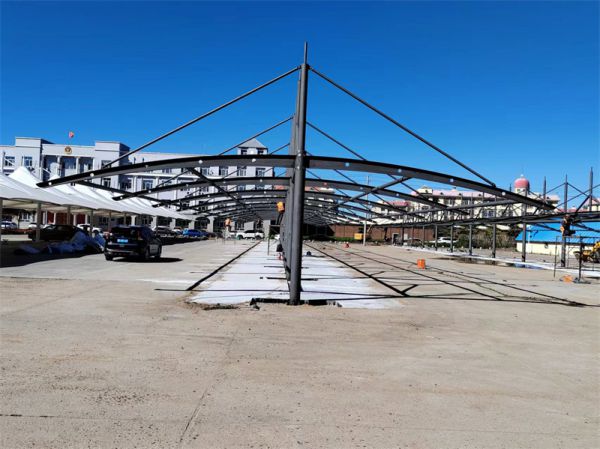 黑龙江佳木斯机动车棚